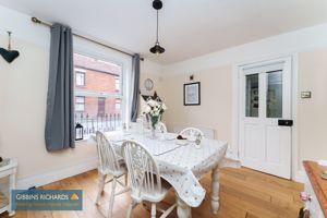 Dining Room- click for photo gallery